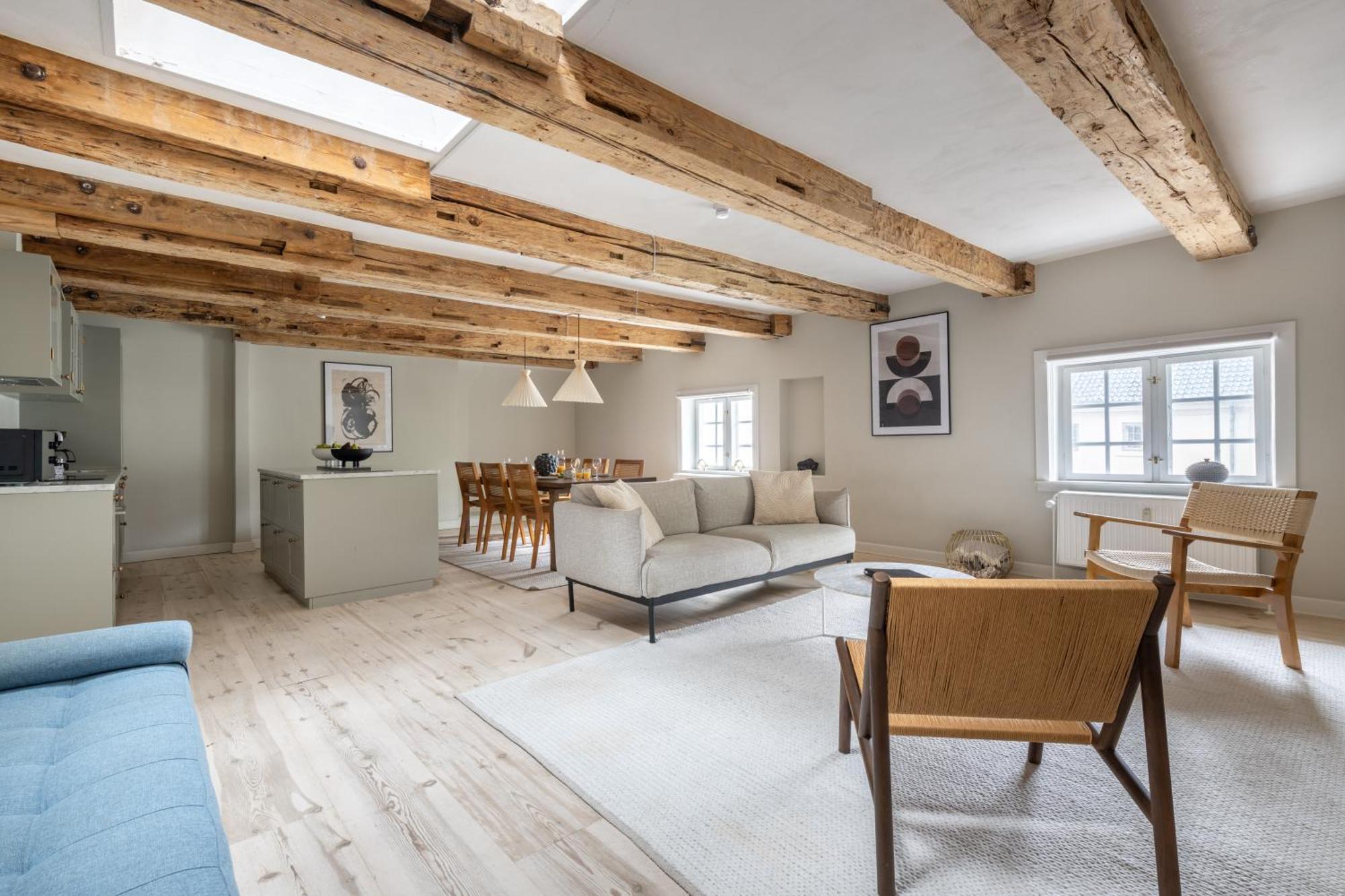 City Apartment With Exposed Ceiling Beams Köpenhamn Exteriör bild
