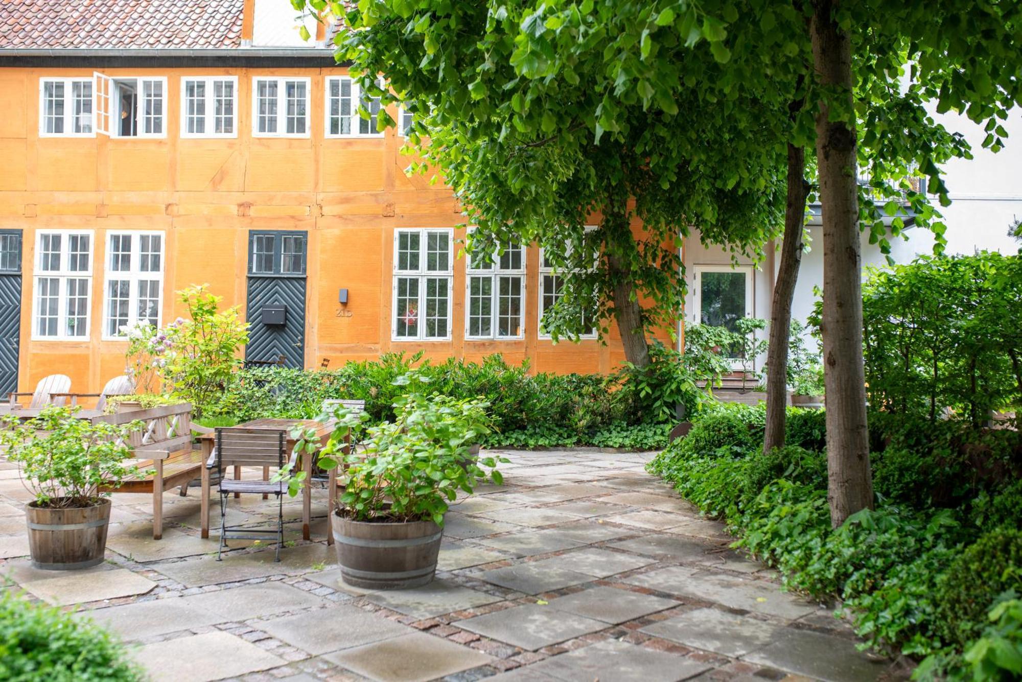City Apartment With Exposed Ceiling Beams Köpenhamn Exteriör bild